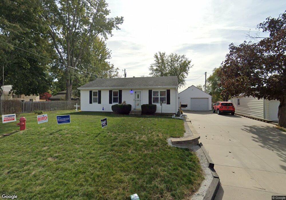 2603 S 3rd Ave E, Newton, IA 50208 - photo 1