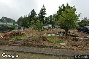 606 Cedar St NE, Ilwaco, WA 98624