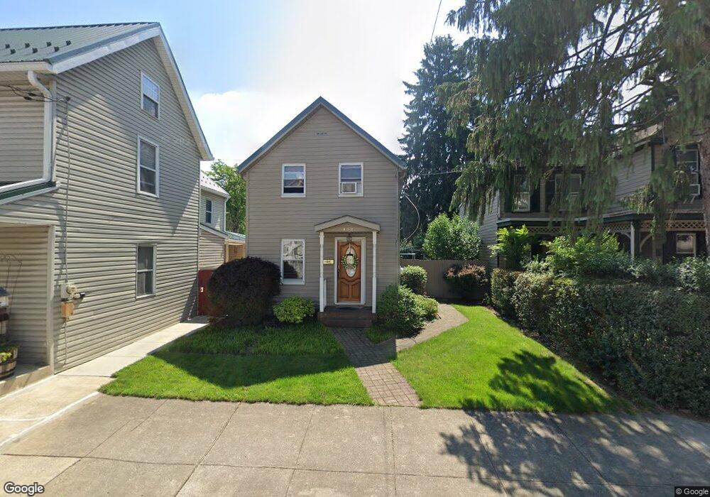 432 S 2nd St, Chambersburg, PA 17201 - photo 1