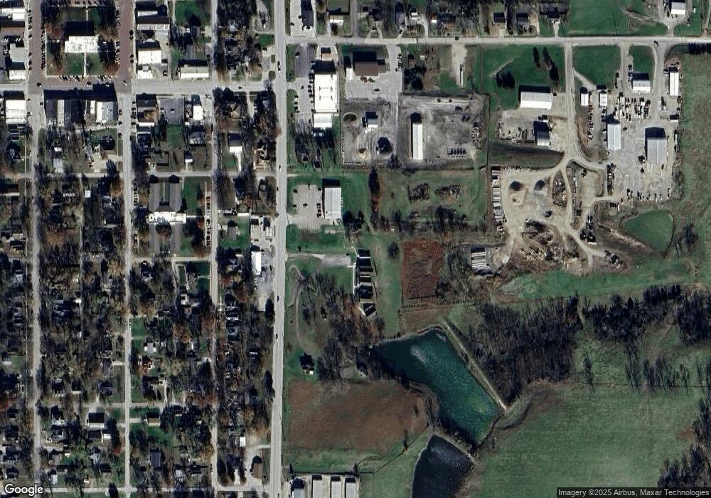 703 Walnut St, Oskaloosa, KS 66066 - photo 1