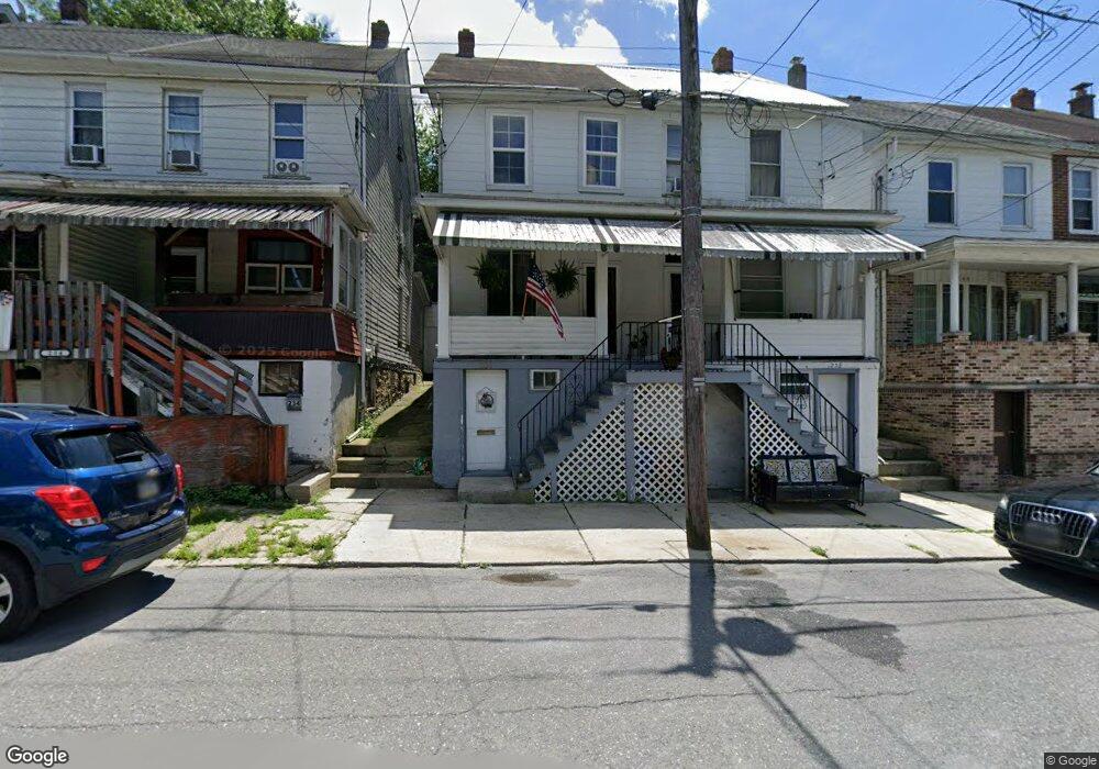 238 W Ridge St, Coaldale, PA 18218 - photo 1