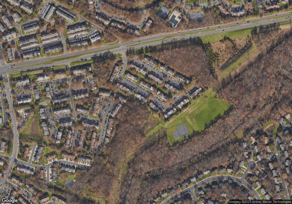 13855 Laura Ratcliff Ct, Centreville, VA 20121 - photo 1