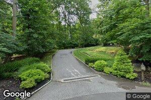 20 Carman Ln, Saint James, NY 11780