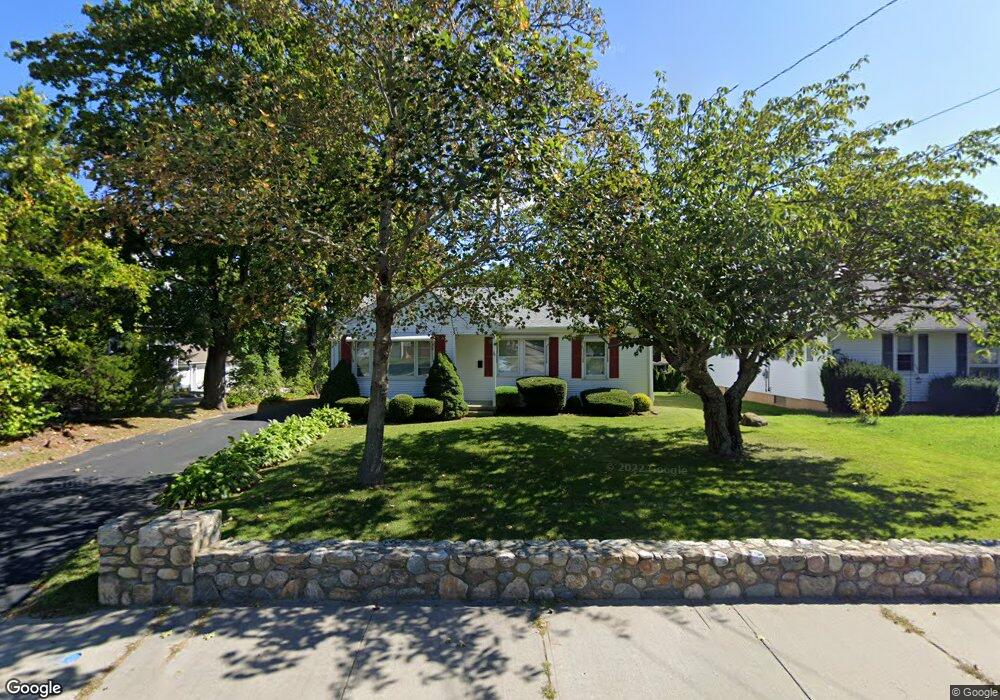 34 East Ave, Westerly, RI 02891 - photo 1