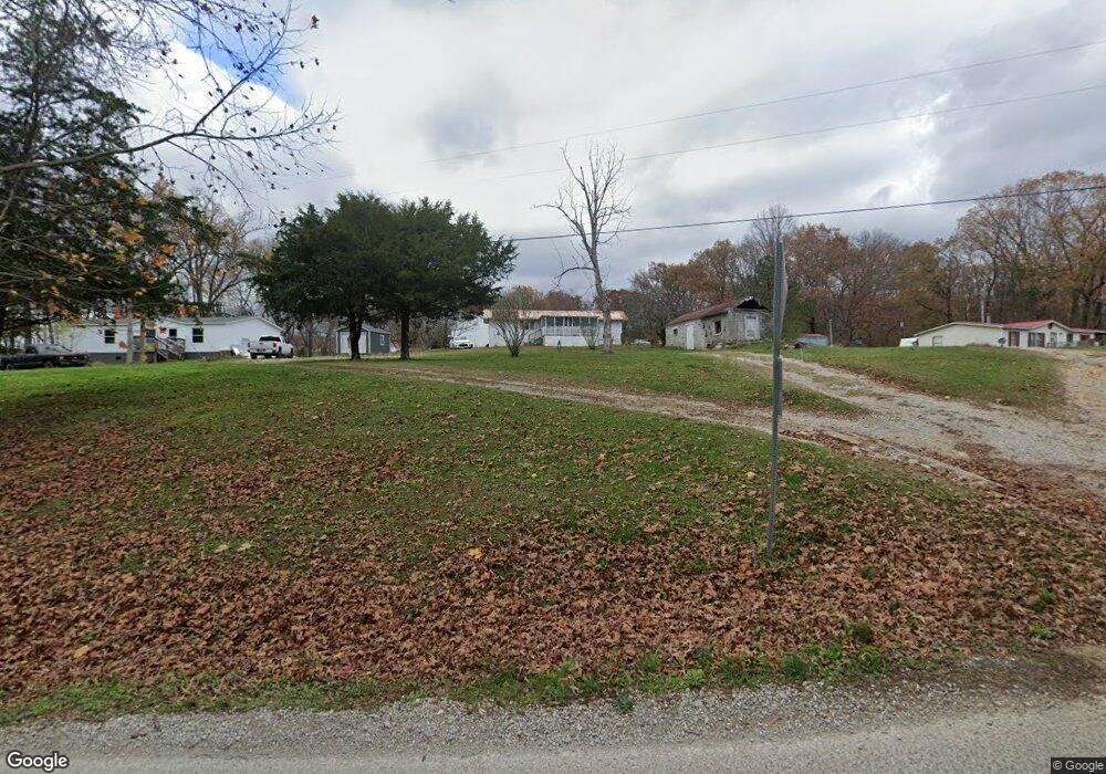 147 E Netherland Rd, Cookeville, TN 38506 - photo 1