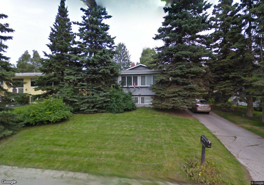 4811 Cambridge Way, Anchorage, AK 99503 - photo 1