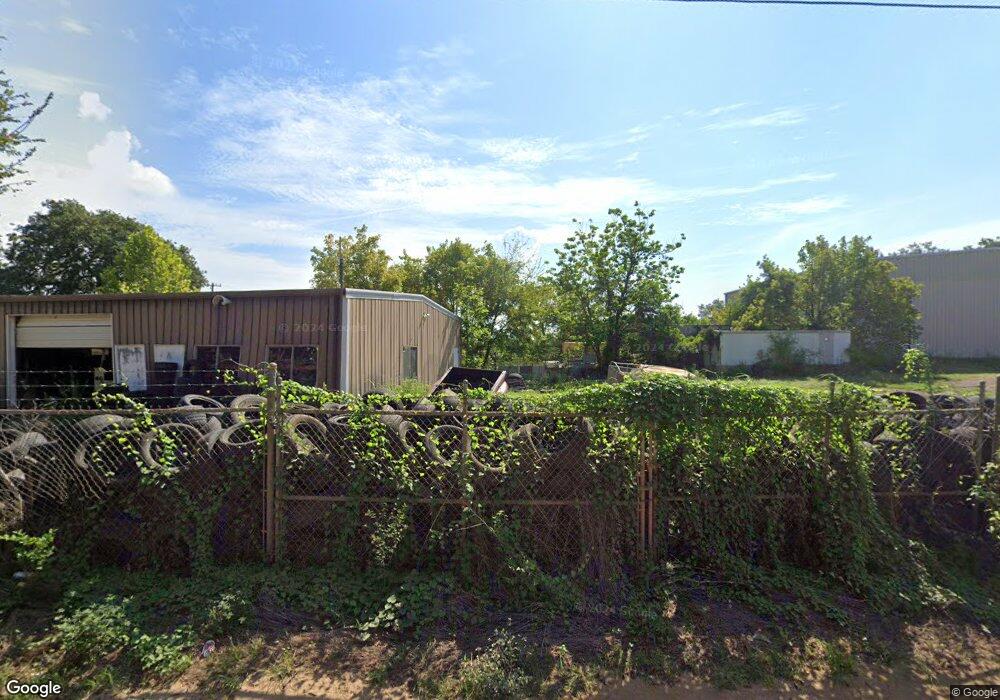 810 Christian St, Nacogdoches, TX 75964 - photo 1