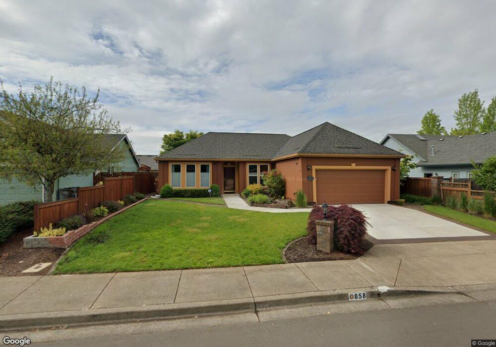 858 Belair Dr, Eugene, OR 97404 - photo 1