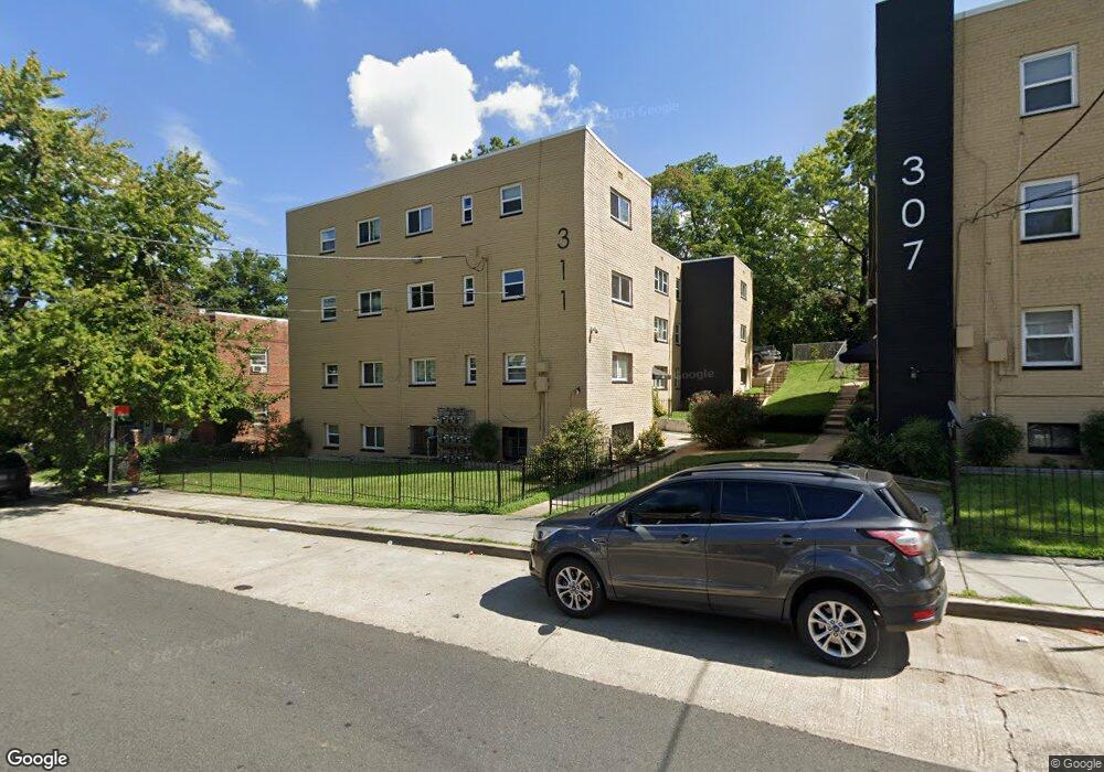 311 Division Ave NE unit 302, Washington, DC 20019 - photo 1