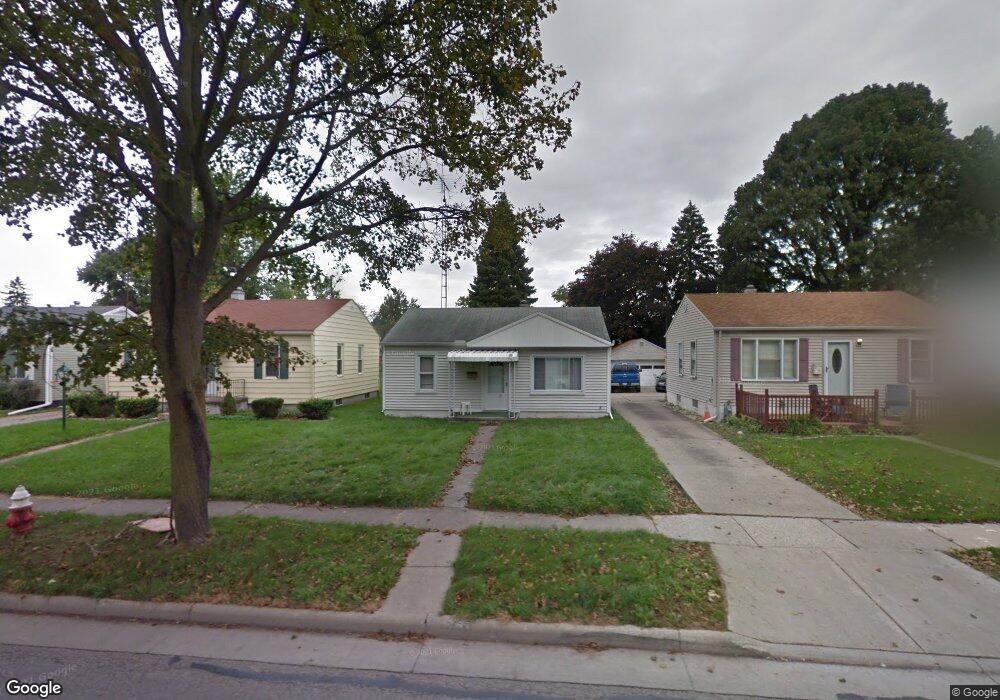 2555 108th St, Toledo, OH 43611 - photo 1