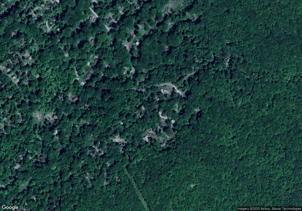 28 Oakwood Trail N, Monroe, NY 10950 - photo 1