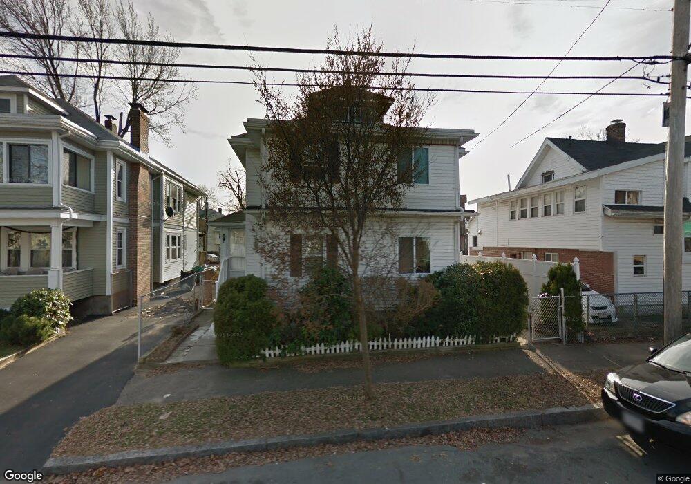 239 Billings Rd unit 2nd Floor, Quincy, MA 02170 - photo 1