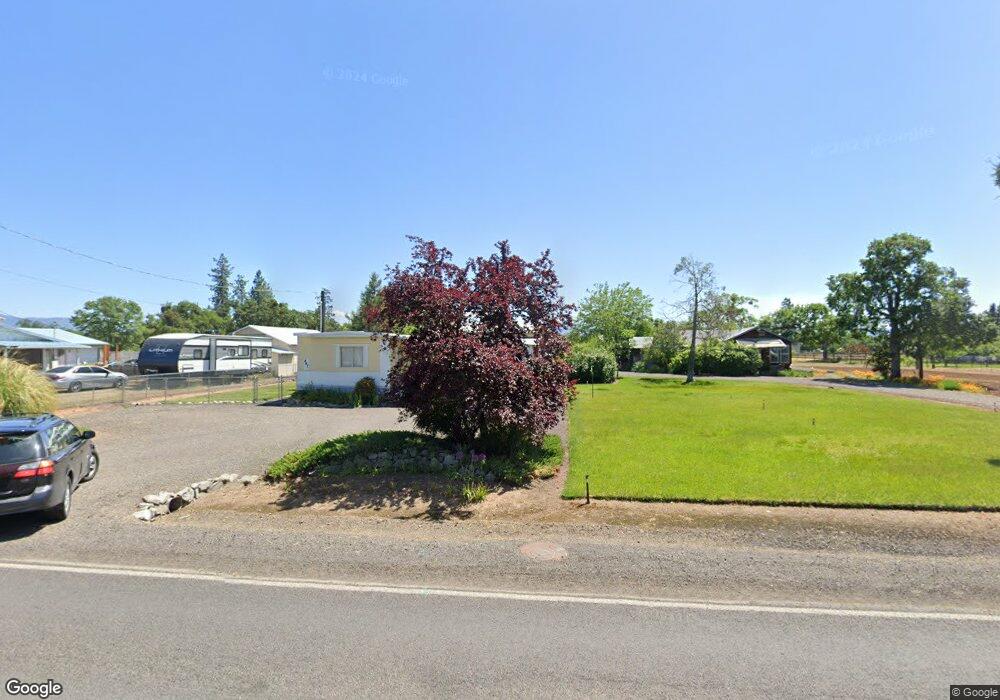 451 Wilson Rd, Central Point, OR 97502 - photo 1
