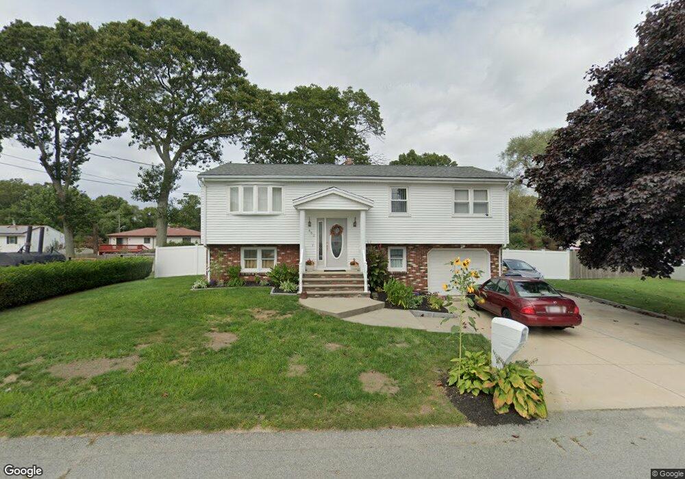 462 Norman St, Fall River, MA 02721 - photo 1