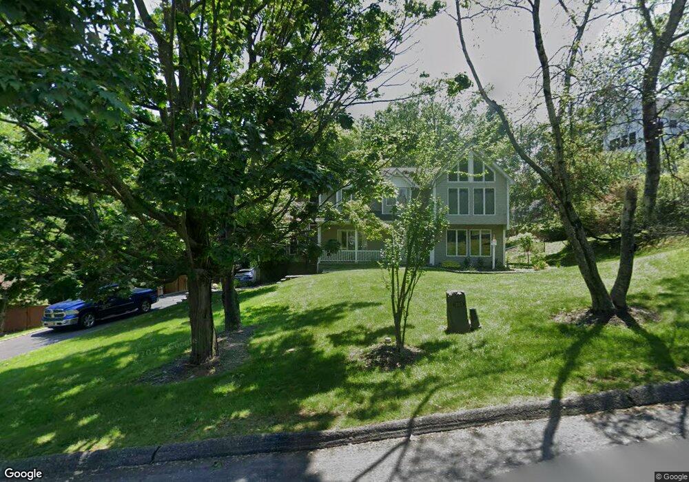 203 Wanamaker Ln, Nyack, NY 10960 - photo 1