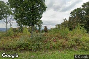 42 Glenmaura Dr, Moosic, PA 18507