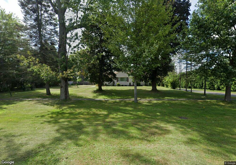 33 West St, Hadley, MA 01035 - photo 1