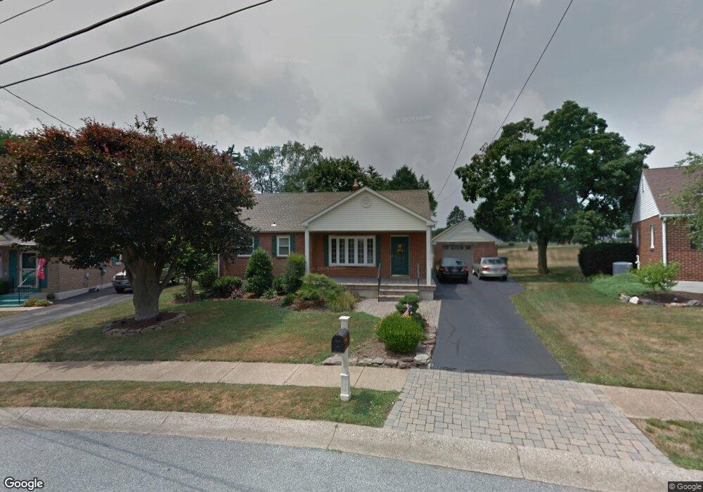 1627 Glenmore Dr, Wilmington, DE 19804 - photo 1