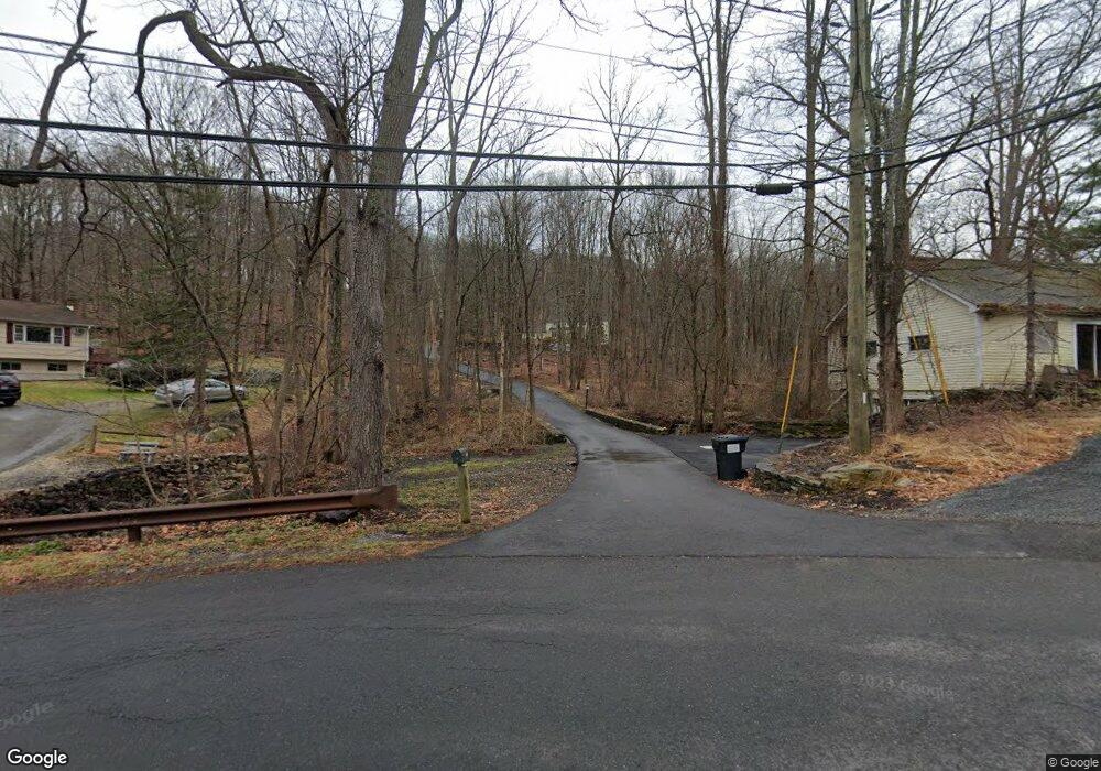 124 Bennetts Farm Rd, Ridgefield, CT 06877 - photo 1