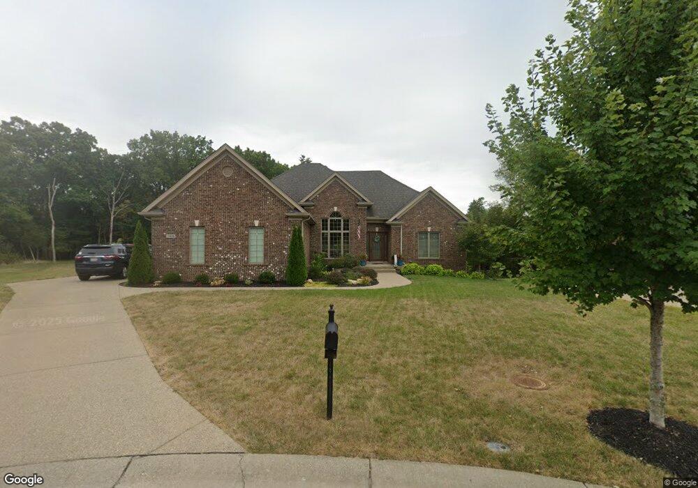 11616 Timberland Ct, Louisville, KY 40291 - photo 1