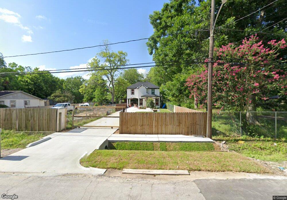 2127 Dewalt St, Houston, TX 77088 - photo 1