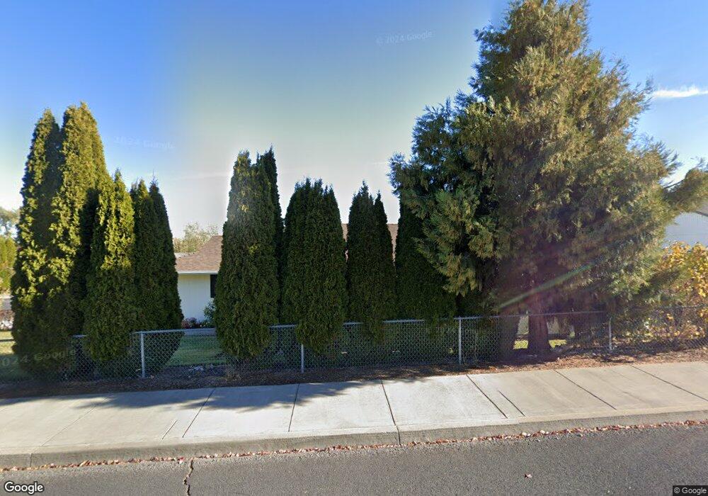 2014 SW 33rd St, Redmond, OR 97756 - photo 1