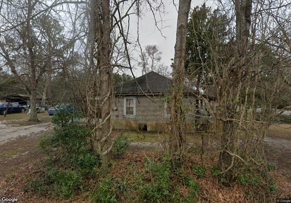 618 N Railroad Ave, Mount Vernon, GA 30445 - photo 1