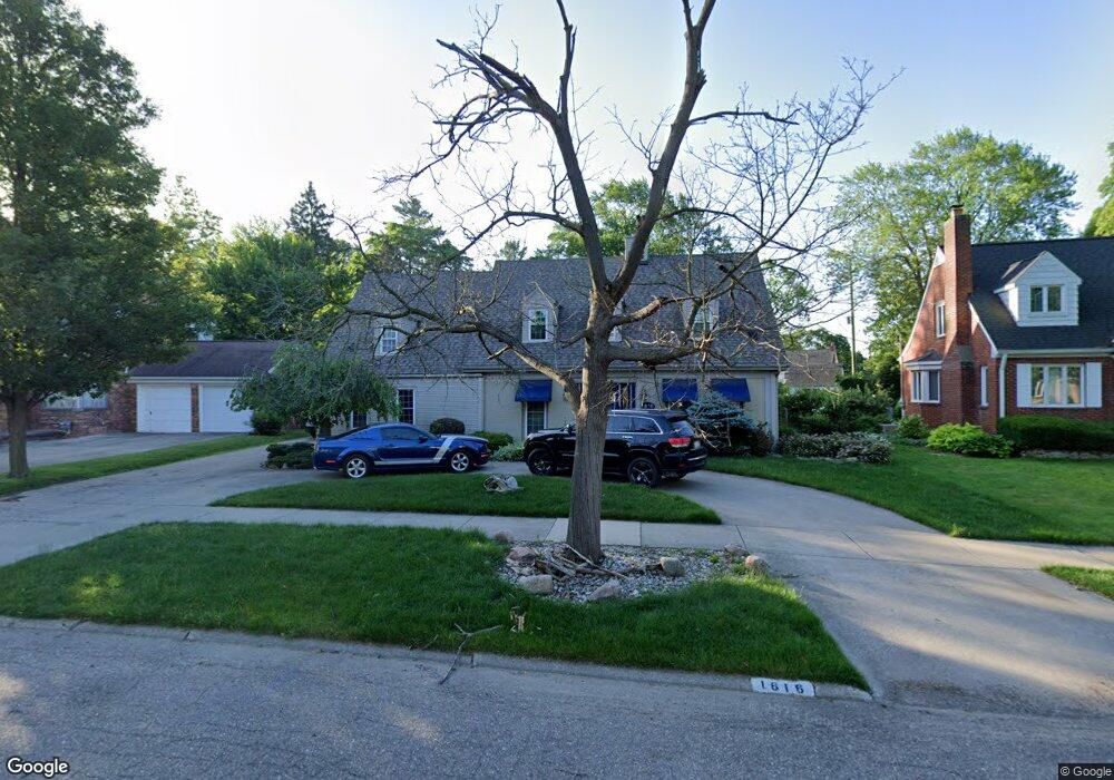 1616 Cromwell Ave, Flint, MI 48503 - photo 1