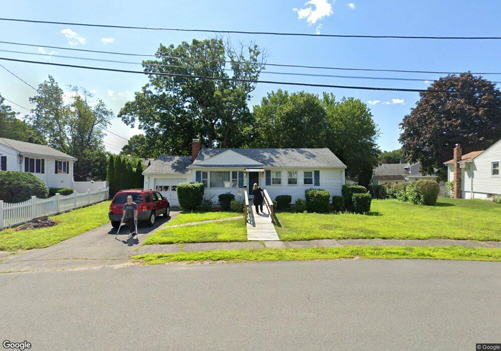 17 Drury Ln, Stoneham, MA 02180 - photo 1