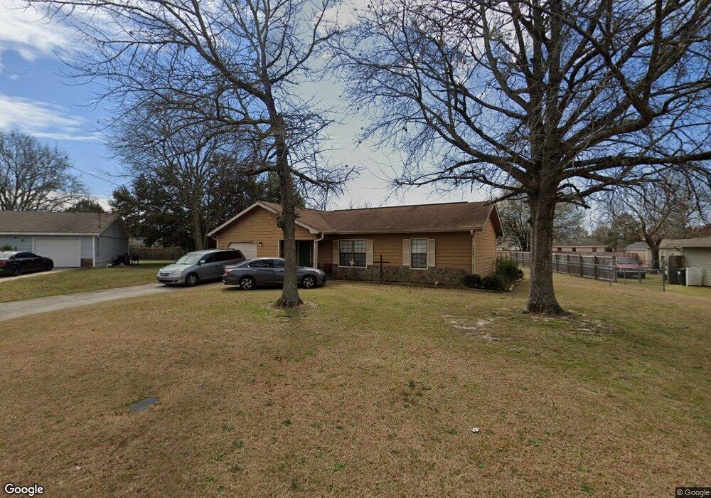 108 Fairfield Ct, Warner Robins, GA 31093 - photo 1