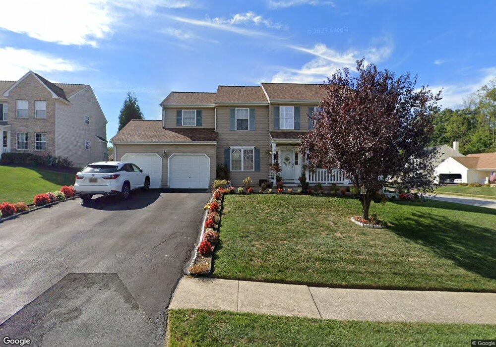 501 Umber Ct, Newark, DE 19702 - photo 1