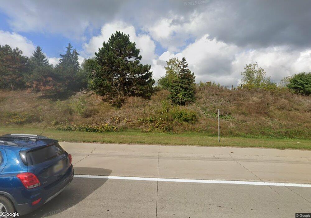 1117 Woburn Green unit 100, Bloomfield Hills, MI 48302 - photo 1