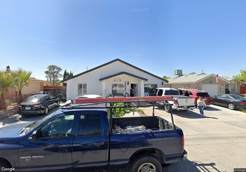 155 Barrel Cactus Dr, Horizon City, TX 79928 - photo 1