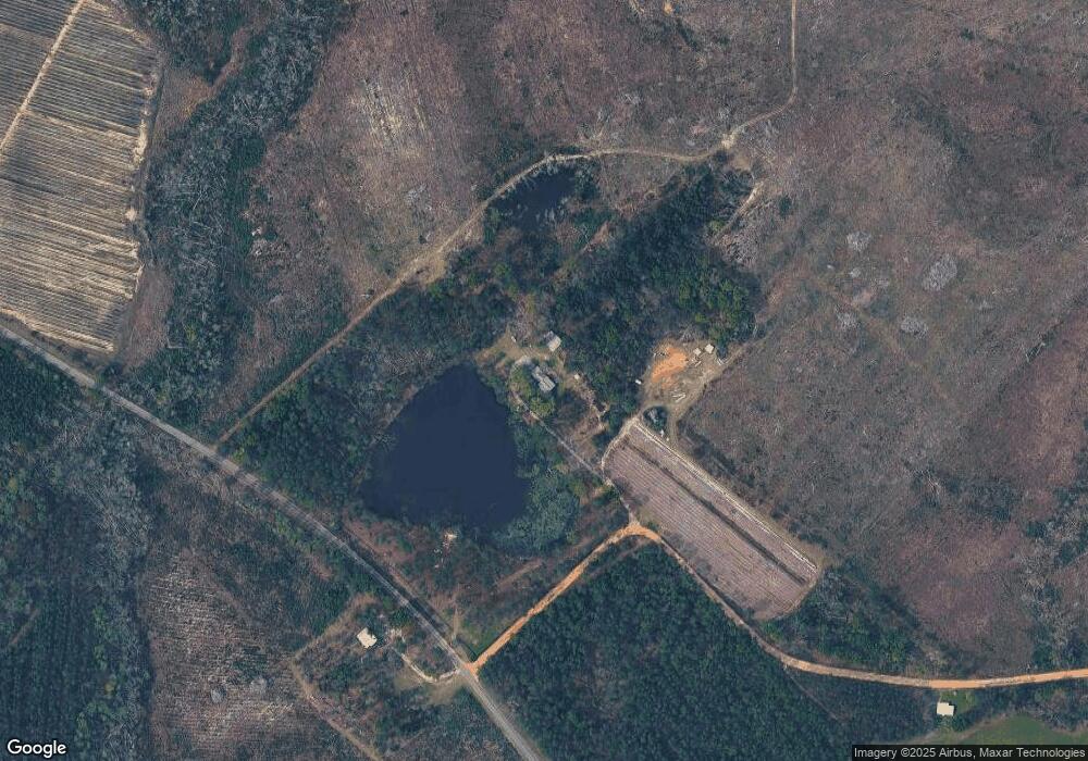 577 Robin Rd, Alma, GA 31510 - photo 1