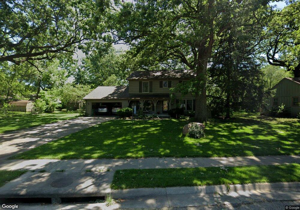 2713 SW 33rd St, Topeka, KS 66614 - photo 1