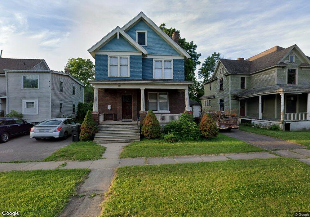 509 W 3rd St, Flint, MI 48503 - photo 1