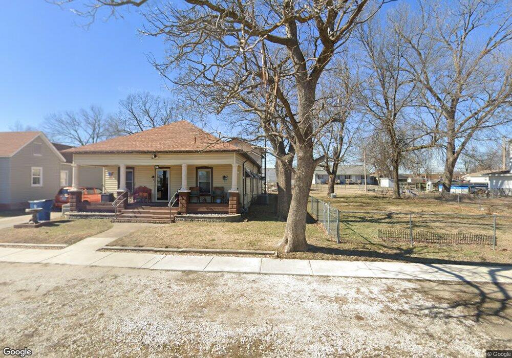 208 S Cowgill St, Carl Junction, MO 64834 - photo 1