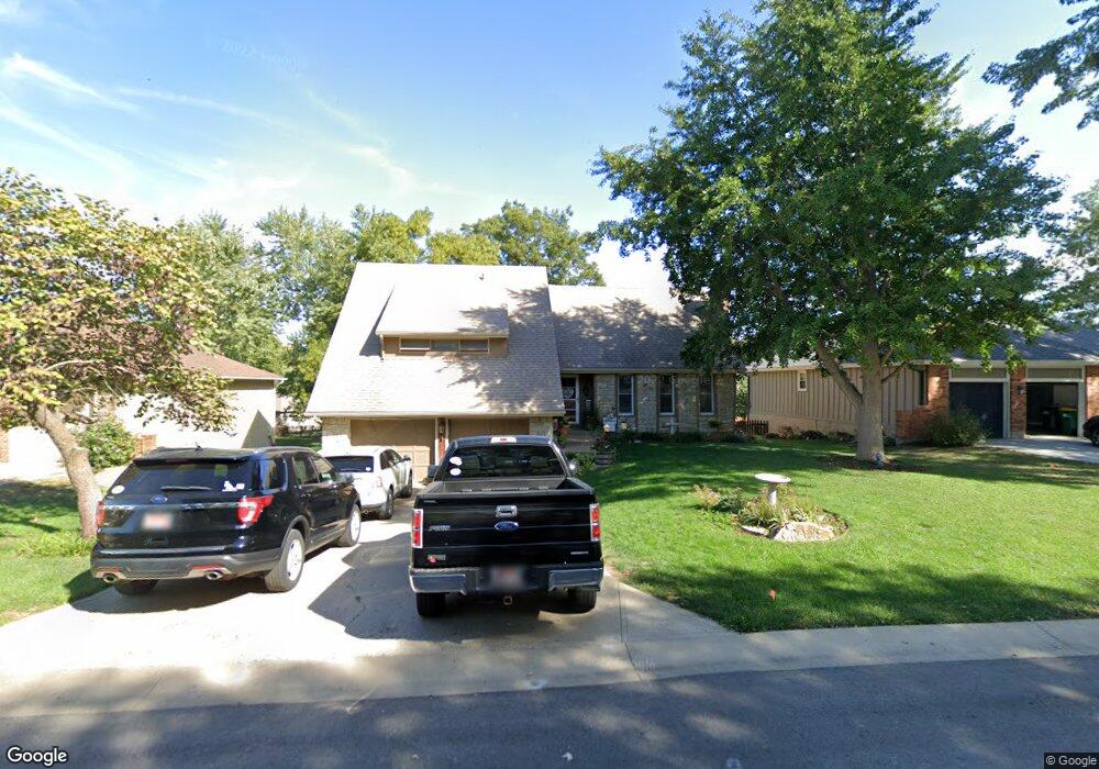 6409 Alden St, Shawnee, KS 66216 - photo 1