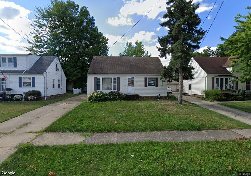 30422 Forestgrove Rd, Willowick, OH 44095 - photo 1