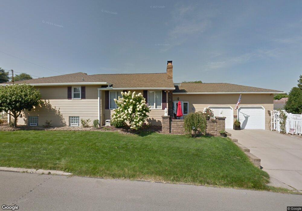 441 Edison St, Struthers, OH 44471 - photo 1