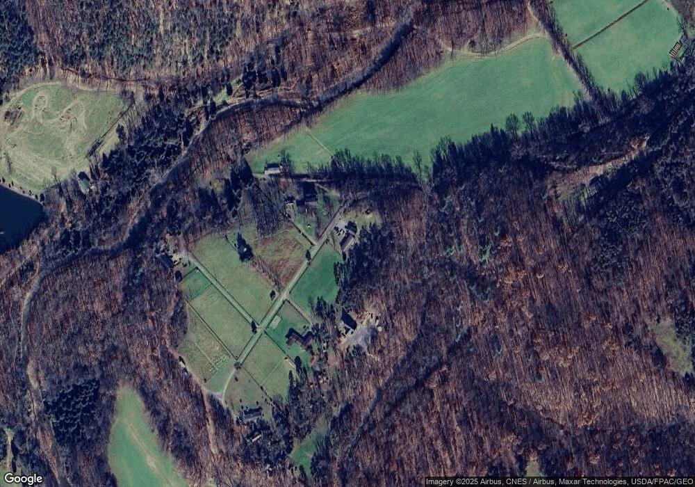 97 Horseshoe Ln, Points, WV 25437 - photo 1