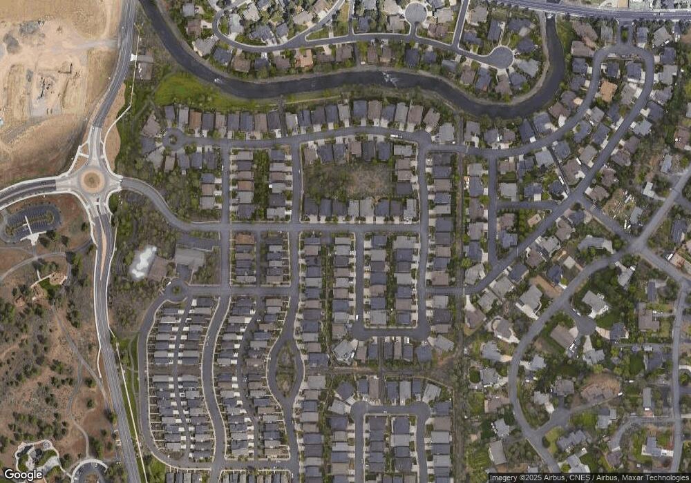 61040 Manhae Loop, Bend, OR 97702 - photo 1