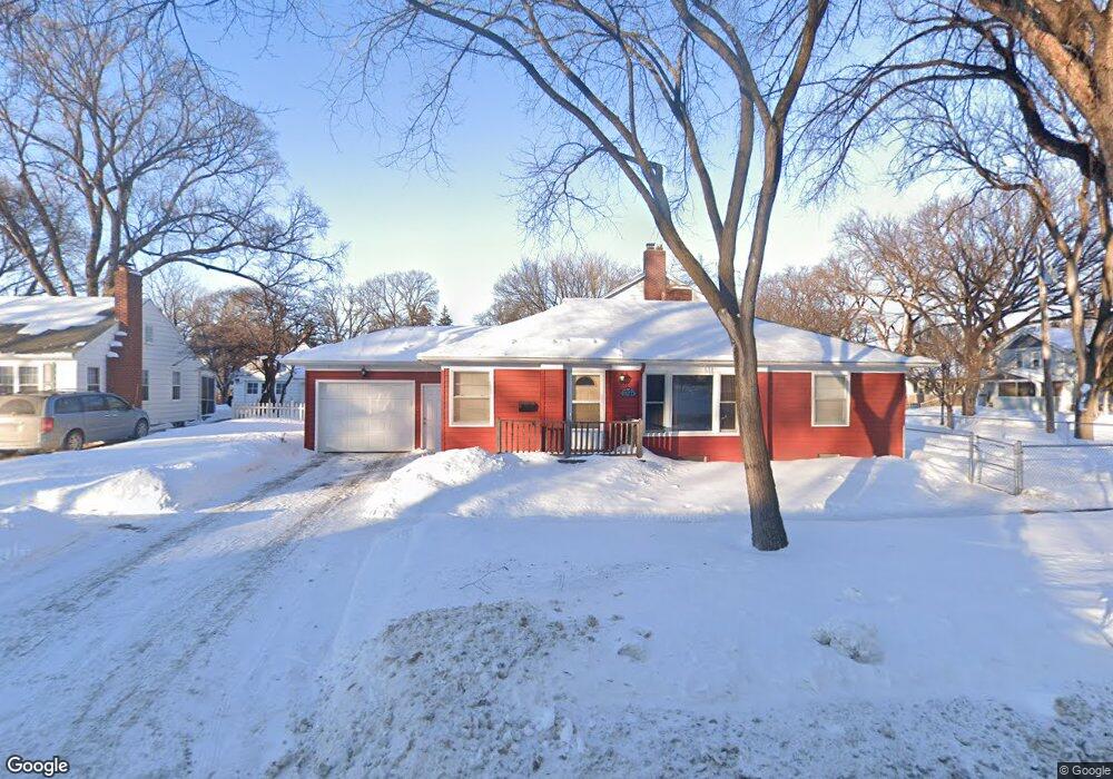 1107 11th Ave S, Fargo, ND 58103 - photo 1