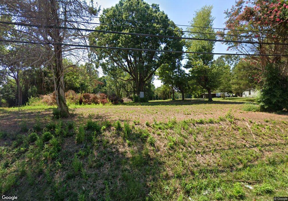 1915 N Fayetteville St, Asheboro, NC 27203 - photo 1