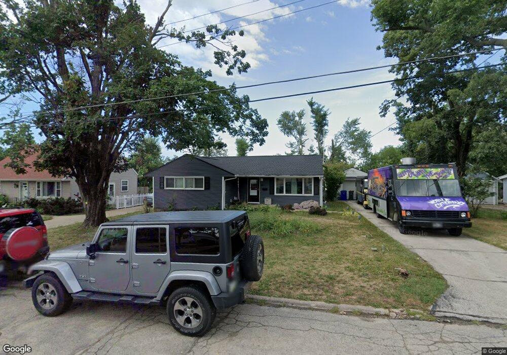 1115 28th St SE, Cedar Rapids, IA 52403 - photo 1