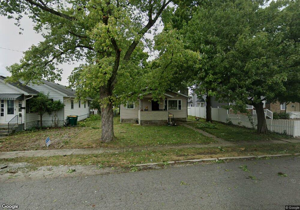 208 Shaw St, Plainfield, IN 46168 - photo 1