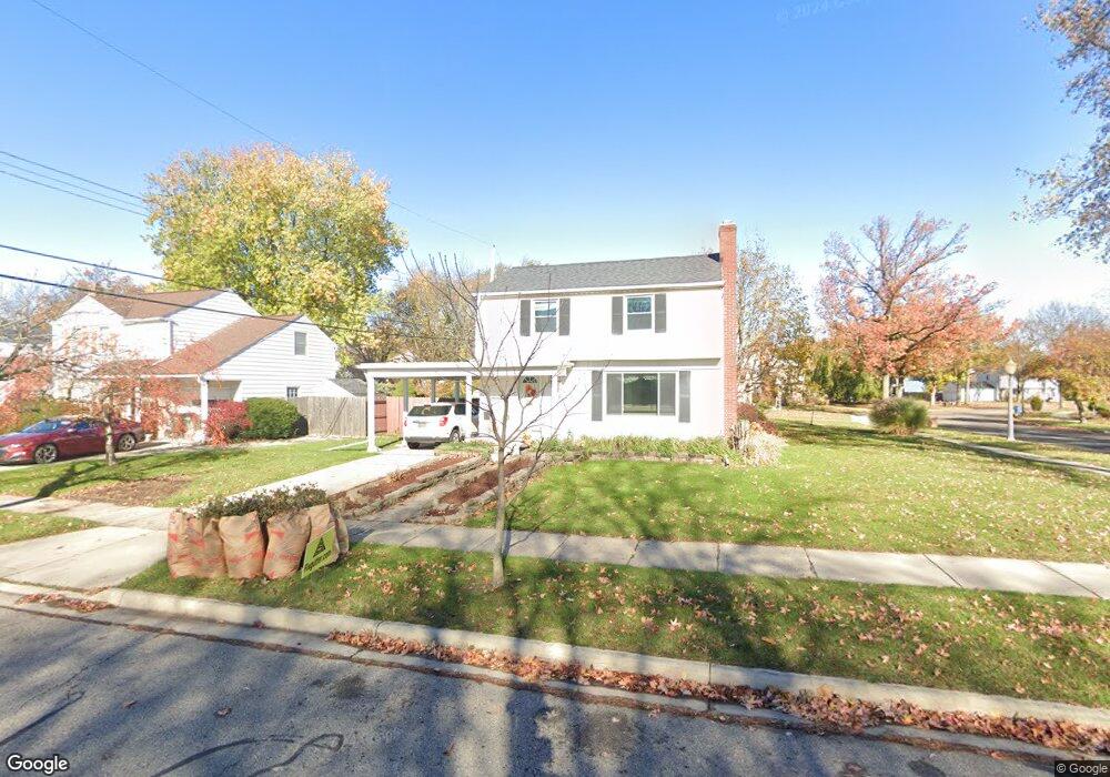 2100 Colonial Plaza, Lansing, MI 48910 - photo 1