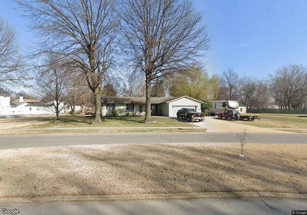 151 Saint Vincent Dr, New Madrid, MO 63869 - photo 1