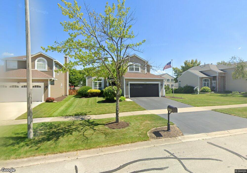 1976 Nutmeg Ln, Naperville, IL 60565 - photo 1