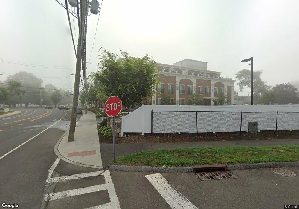 614 Shippan Ave, Stamford, CT 06902 - photo 1